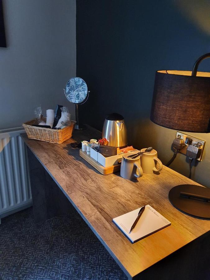 The Coach And Horses Hotel Hexham Eksteriør billede